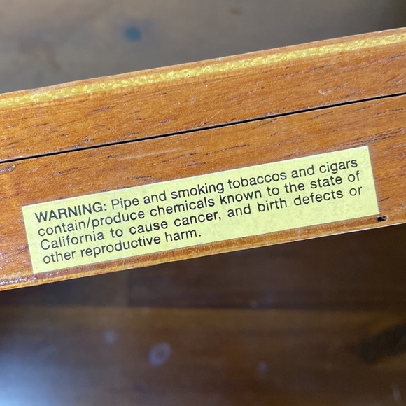 Casa Blanca cigar Box/collector wood box - Picture 5 of 6